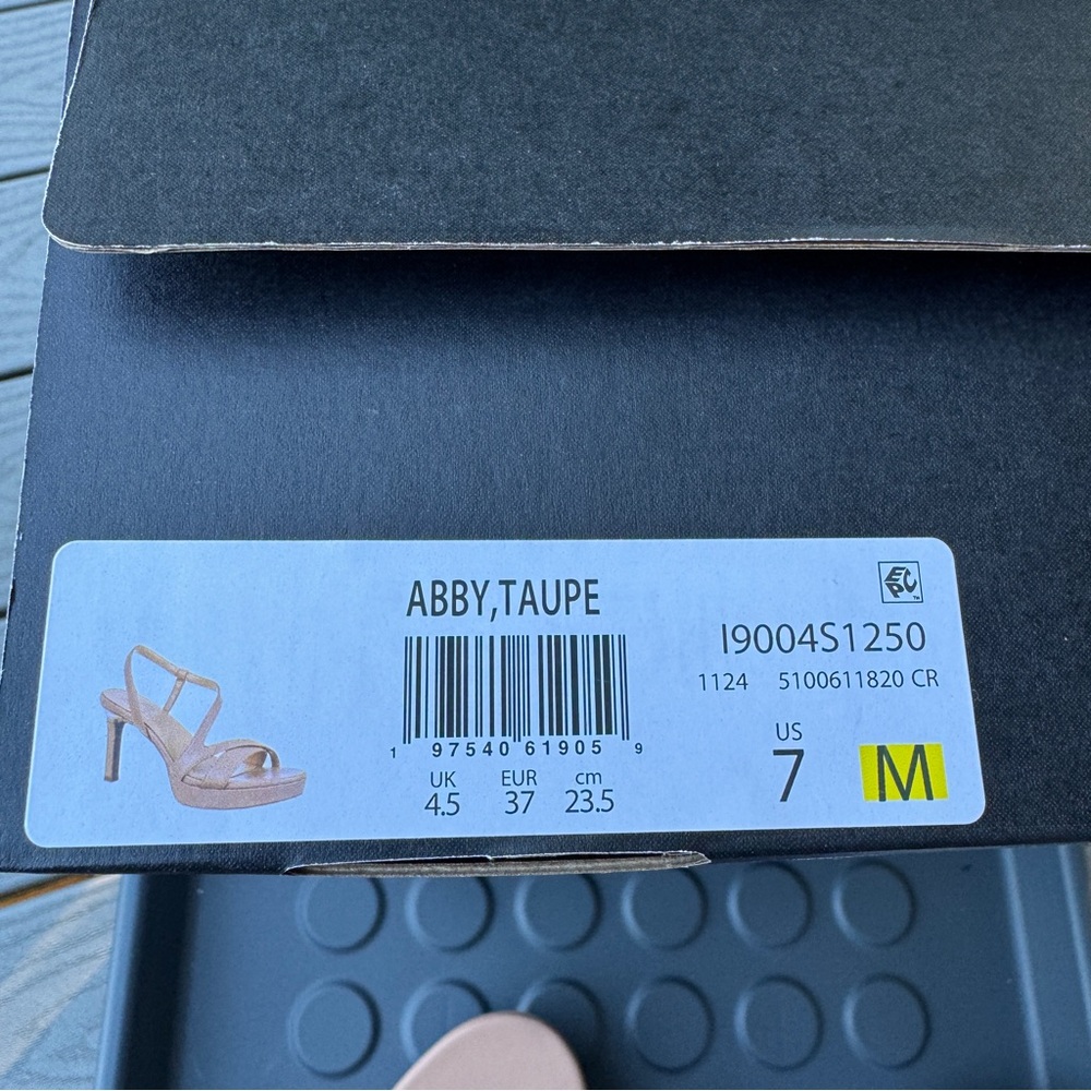 Naturalizer ABBY DRESS SANDAL us7 - Picture 4 of 5